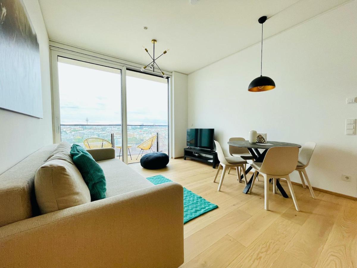 Triiiple Level 20 - Sonnenwohnen Apartment Mit Parkplatz Und Fantastischem Ausblick 비엔나 외부 사진